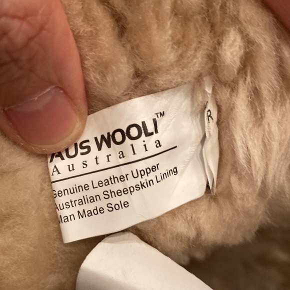 AUS WOOLI Australia Tall tan boots size 9 - Picture 10 of 11